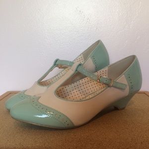 B.A.I.T Footwear IONE mint Mary Janes